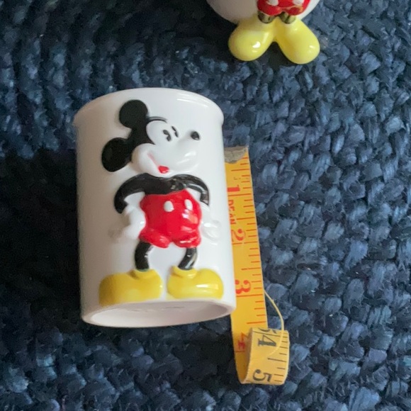 Mickey Mouse Cup and Holder - Picture 6 of 12